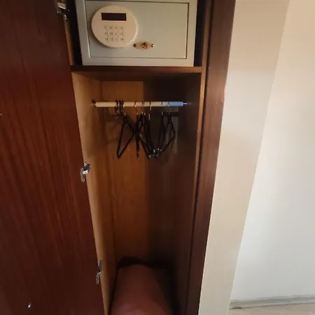 Akyildiz Hotell 2*