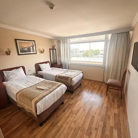 Akyildiz Hotell 2*