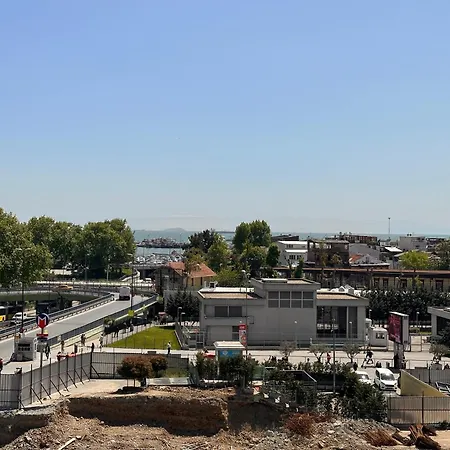 Akyildiz 2* Estambul