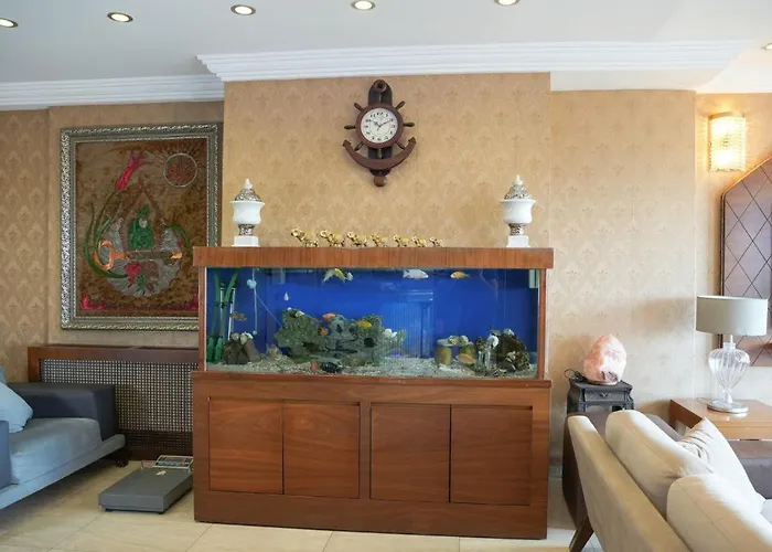 Akyildiz Hotell 2*