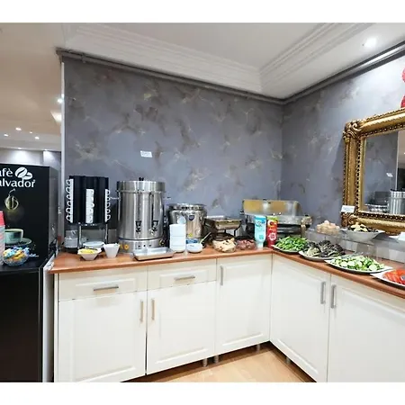 Akyildiz 2* Istanbul